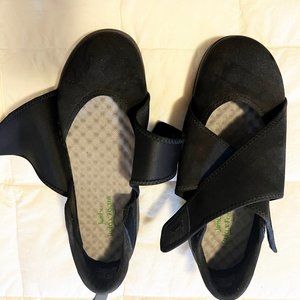 Jambu Millie Wide 9.5 Shoes